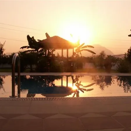 Zakkum Villa